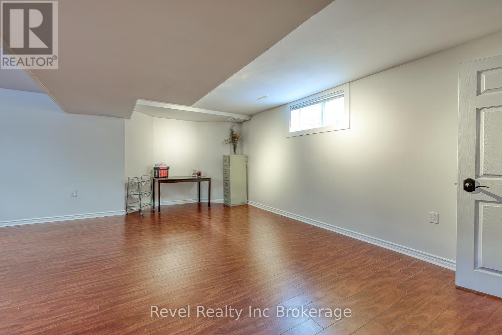 14 Scourfield Drive, Ingersoll, Ontario N5C 0A4 - Photo 34 - X12531838