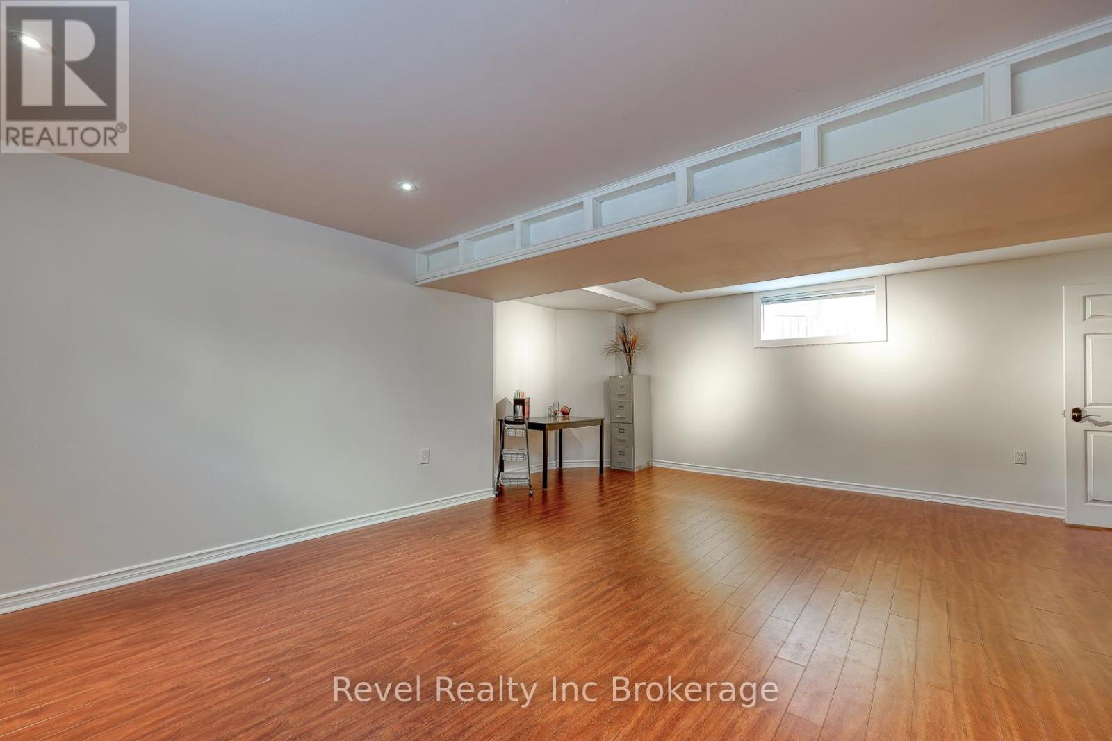 14 Scourfield Drive, Ingersoll, Ontario N5C 0A4 - Photo 37 - X12531838