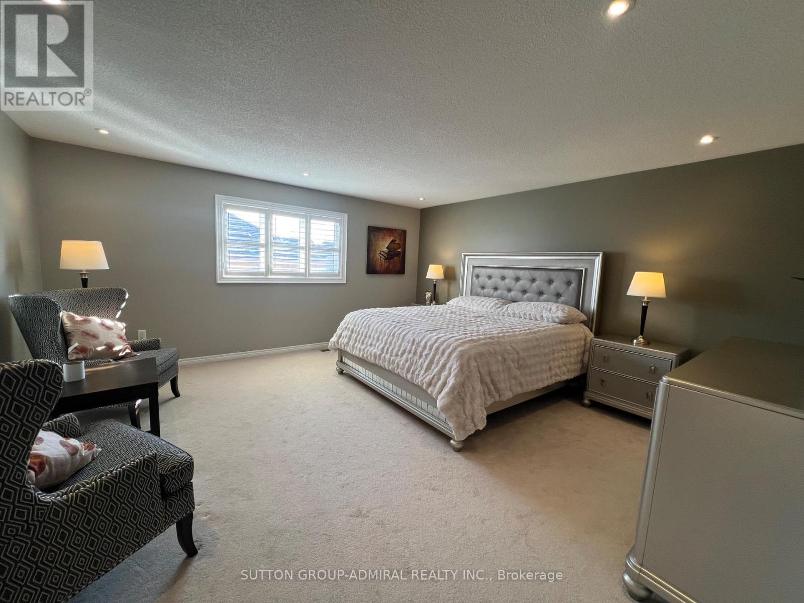 73 Kenilworth Gate, Markham, Ontario  L6B 0A5 - Photo 10 - N12510080