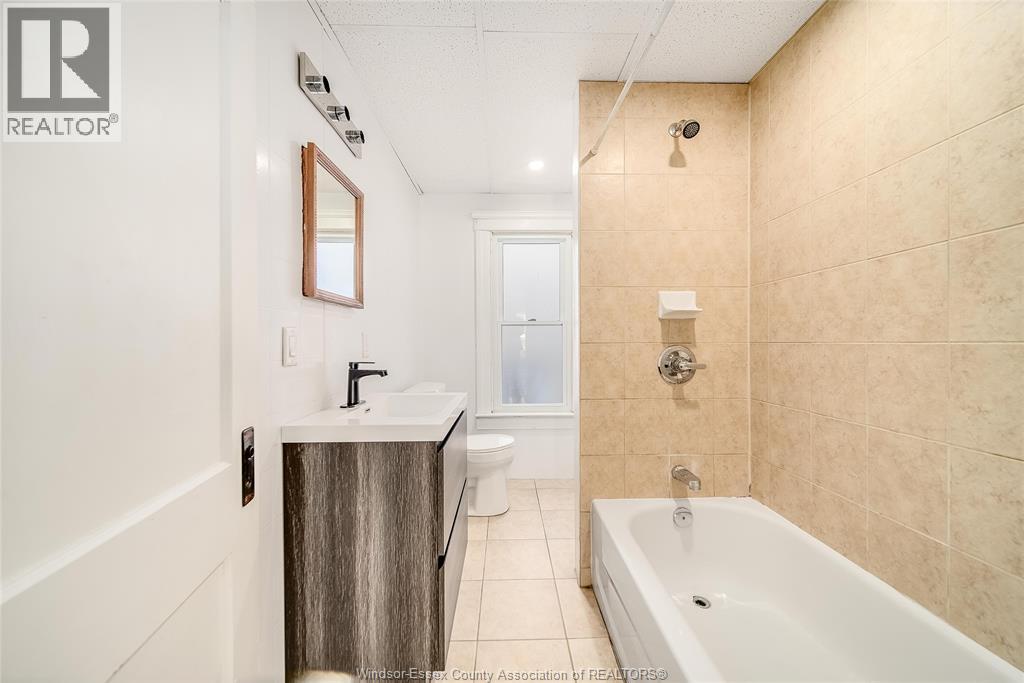 1171 Windermere, Windsor, Ontario N8Y 3E7 - Photo 31 - 25028531