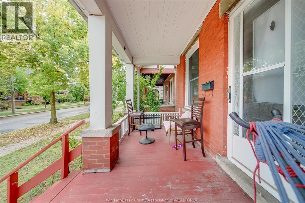 1171 Windermere, Windsor, Ontario N8Y 3E7 - Photo 6 - 25028531