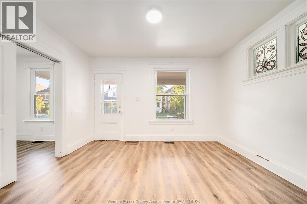 1171 Windermere, Windsor, Ontario N8Y 3E7 - Photo 8 - 25028531