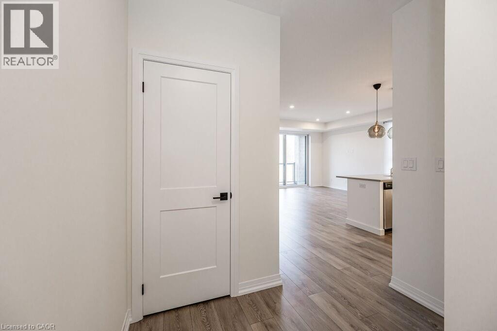 261 Woodbine Avenue Unit# 36, Kitchener, Ontario  N2R 0P7 - Photo 6 - 40787364