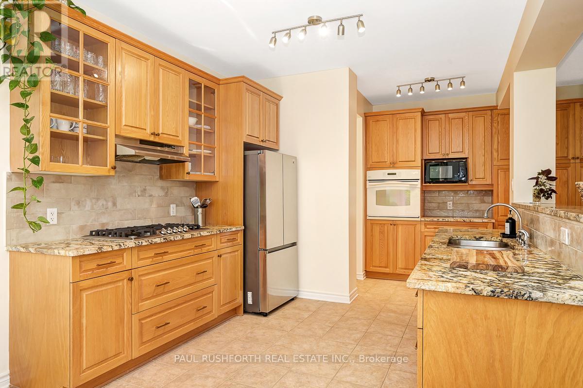843 Long Point Circle, Ottawa, Ontario  K1T 4G1 - Photo 13 - X12380253