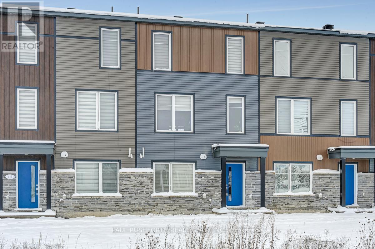 818 EVERBLOOM LANE, Ottawa, Ontario