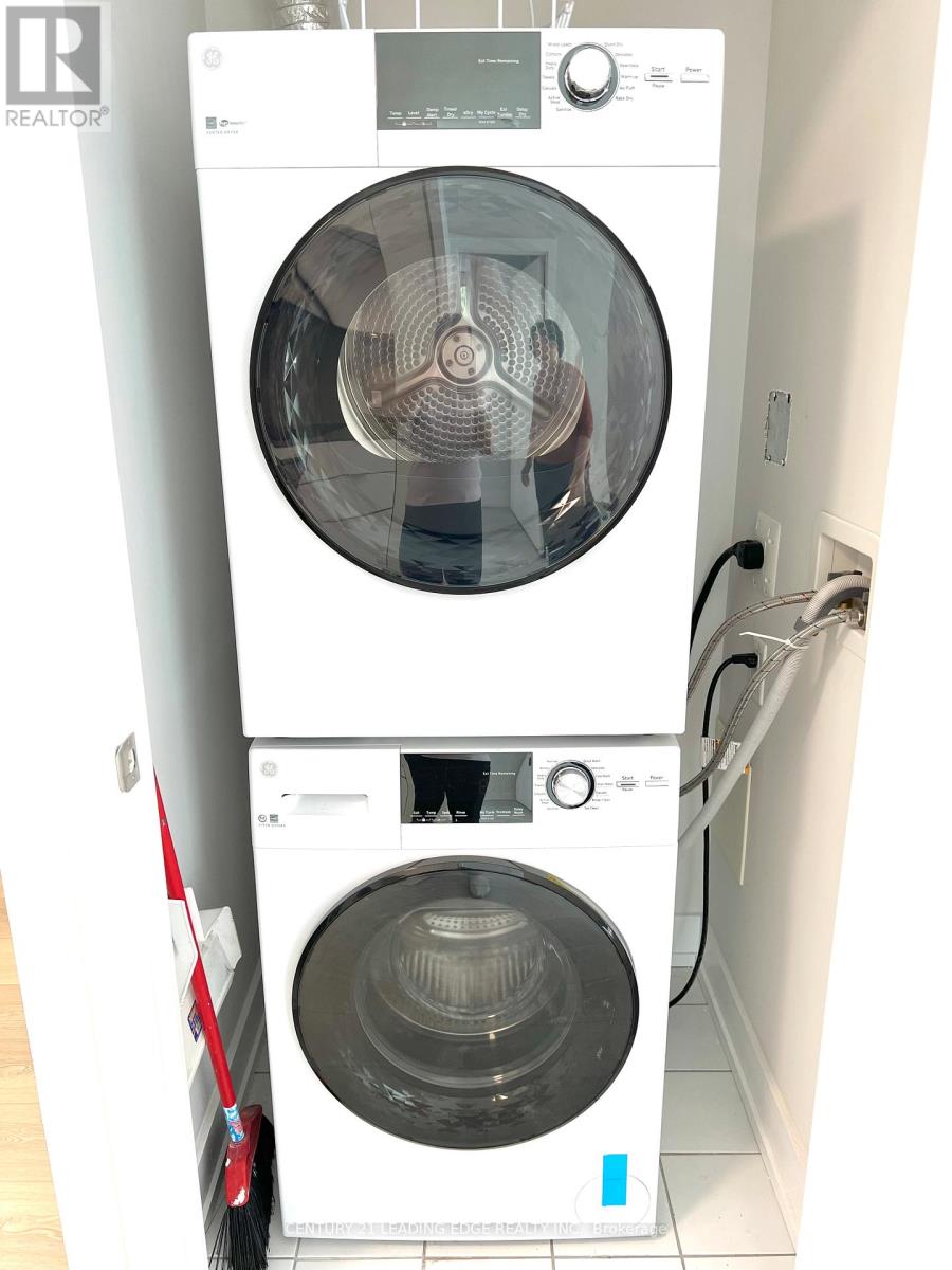 209 - 28 Avondale Avenue, Toronto, Ontario  M2N 0K2 - Photo 7 - C12531884