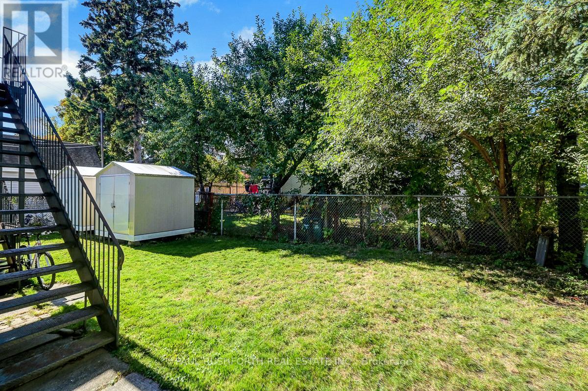 922 Pinewood Crescent, Ottawa, Ontario  K2B 5Y4 - Photo 29 - X12443074