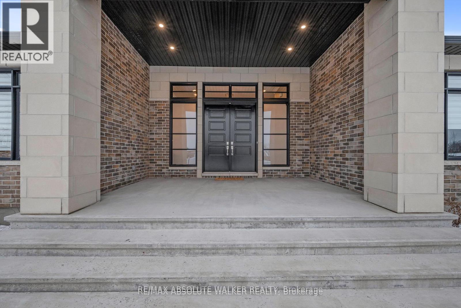 700 Mcmanus Avenue, Ottawa, Ontario K4M 0B2 - Photo 7 - X12473078