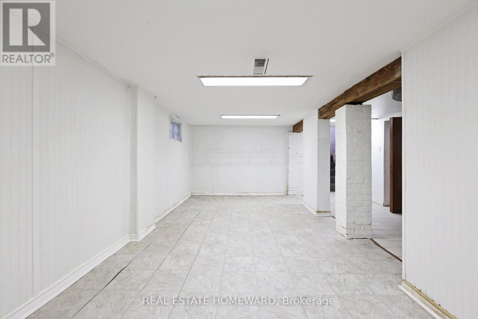 281 Queensdale Avenue, Toronto, Ontario  M4C 2B5 - Photo 22 - E12531906