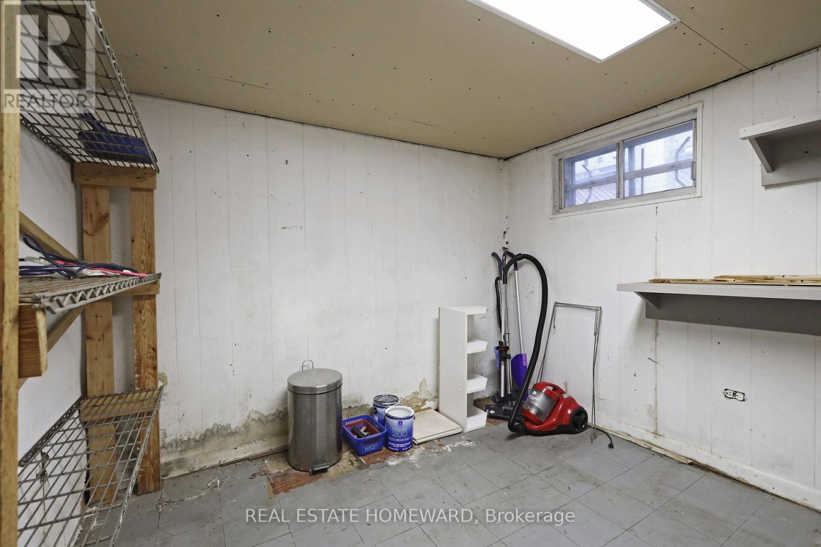 281 Queensdale Avenue, Toronto, Ontario  M4C 2B5 - Photo 24 - E12531906