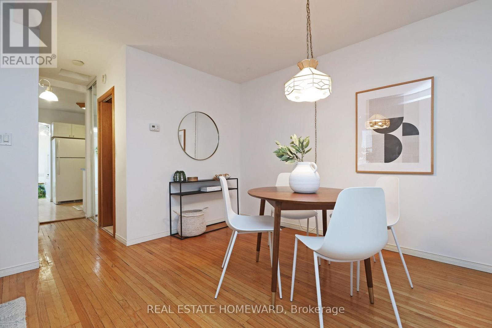 281 Queensdale Avenue, Toronto, Ontario  M4C 2B5 - Photo 9 - E12531906