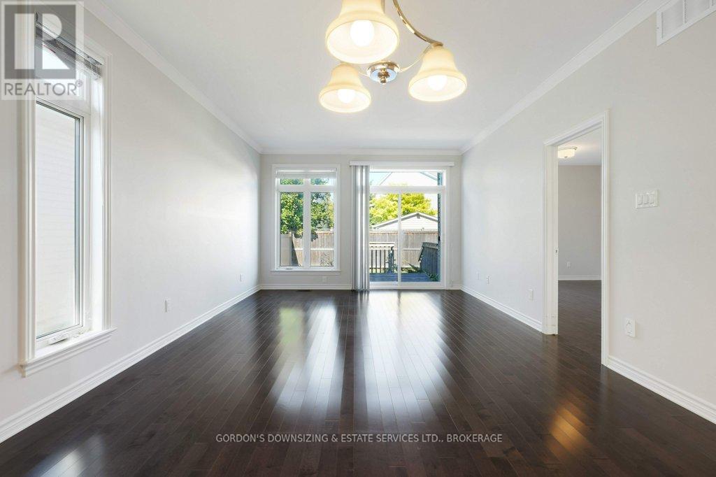 281 Brambling Way, Ottawa, Ontario K2J 6E3 - Photo 19 - X12532206