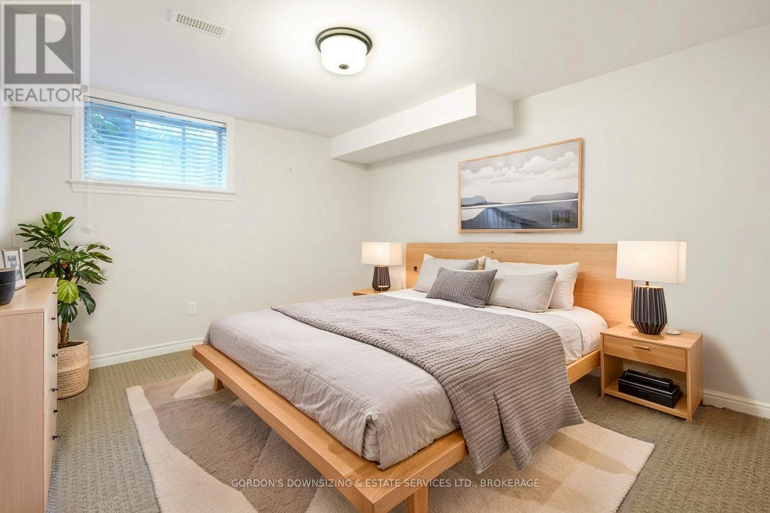 281 Brambling Way, Ottawa, Ontario K2J 6E3 - Photo 32 - X12532206