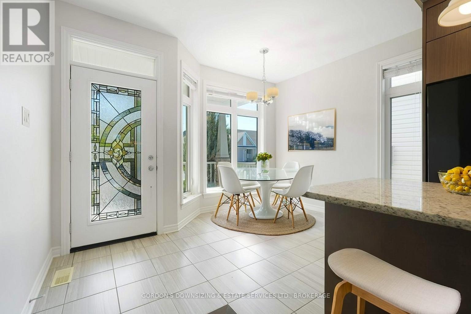 281 Brambling Way, Ottawa, Ontario K2J 6E3 - Photo 5 - X12532206