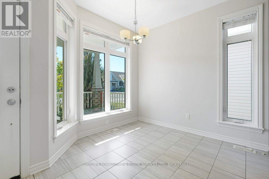 281 Brambling Way, Ottawa, Ontario K2J 6E3 - Photo 8 - X12532206