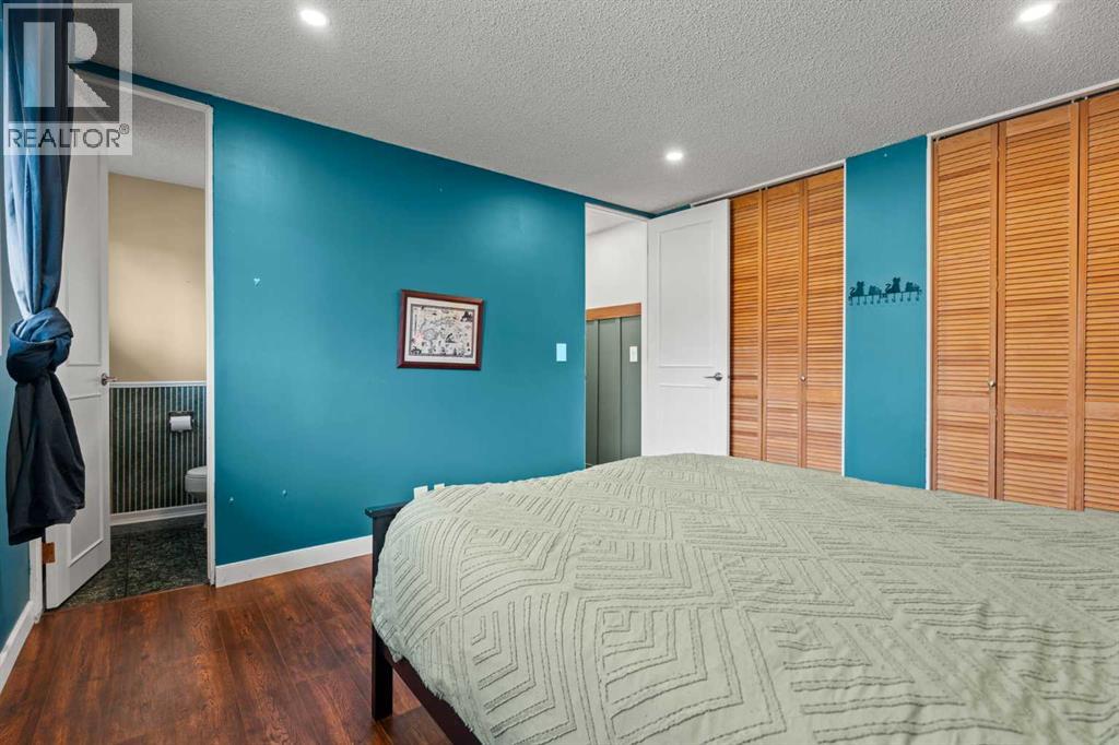 2628 106 Avenue Sw, Calgary, Alberta  T2W 2J1 - Photo 17 - A2269173