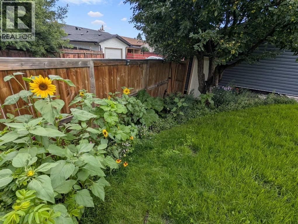 2628 106 Avenue Sw, Calgary, Alberta  T2W 2J1 - Photo 42 - A2269173