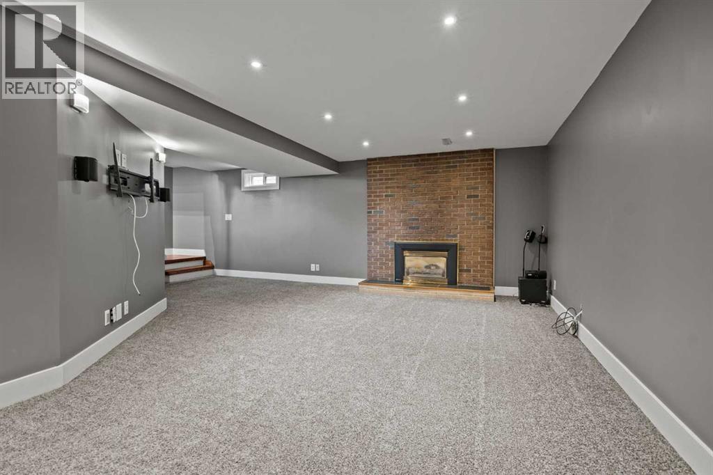 2628 106 Avenue Sw, Calgary, Alberta  T2W 2J1 - Photo 23 - A2269173