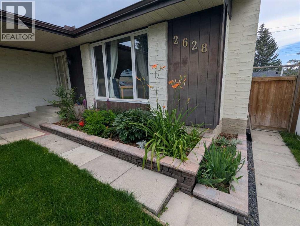 2628 106 Avenue Sw, Calgary, Alberta  T2W 2J1 - Photo 43 - A2269173