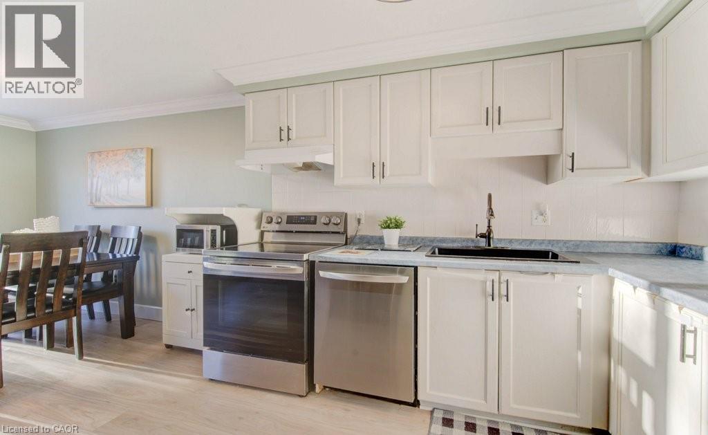 112 Highbrook Street, Kitchener, Ontario N2E 3P3 - Photo 17 - 40779338