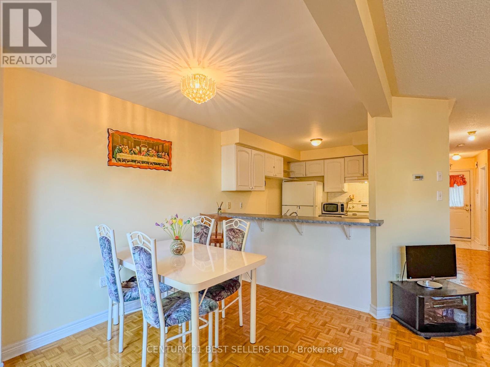 5347 Red Brush Drive, Mississauga, Ontario  L4Z 3Z5 - Photo 12 - W12413323