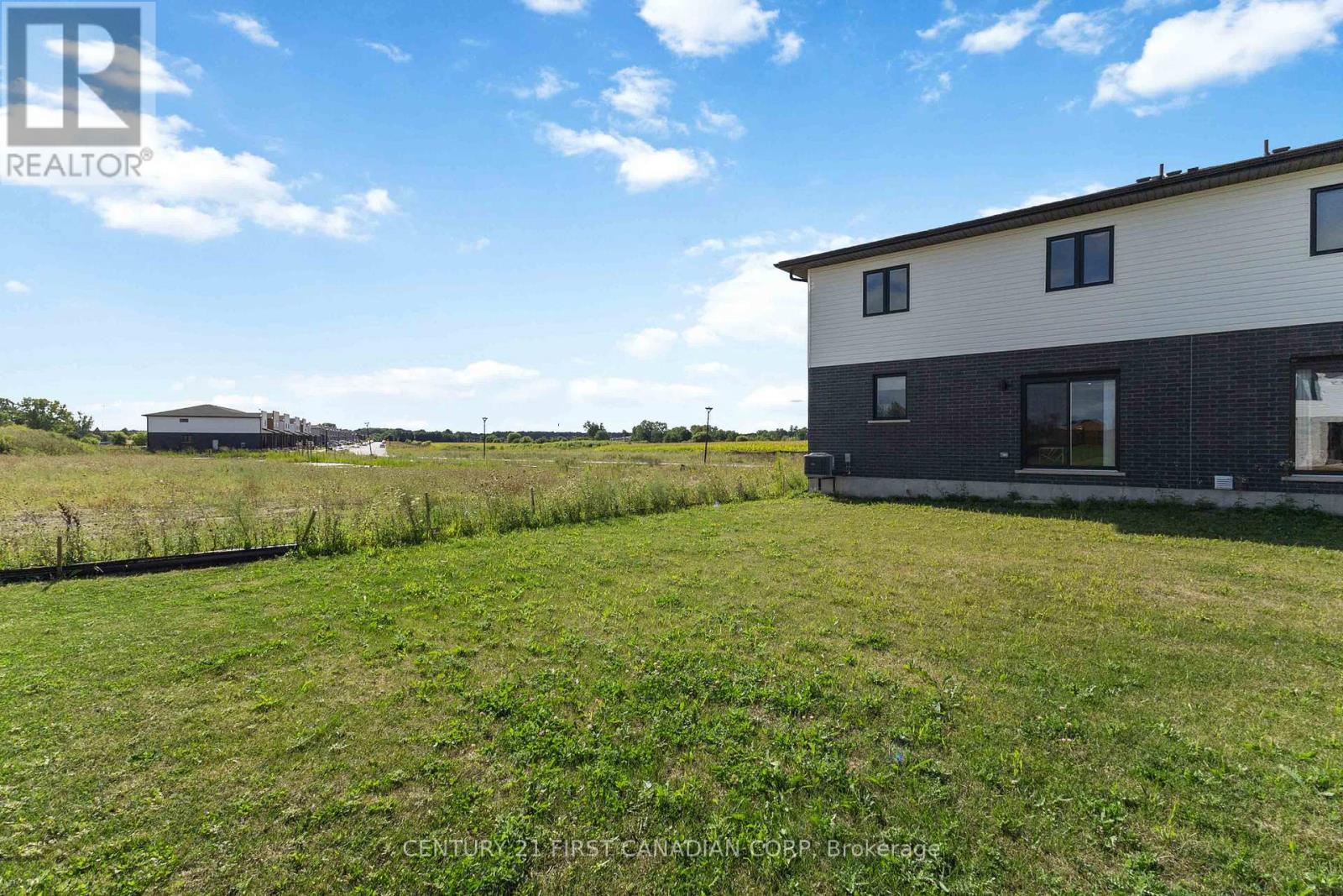 6707 Royal Magnolia Avenue, London South, Ontario  N6P 1H5 - Photo 27 - X12532078