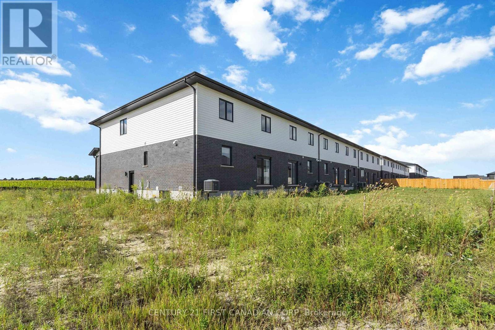 6707 Royal Magnolia Avenue, London South, Ontario  N6P 1H5 - Photo 29 - X12532078