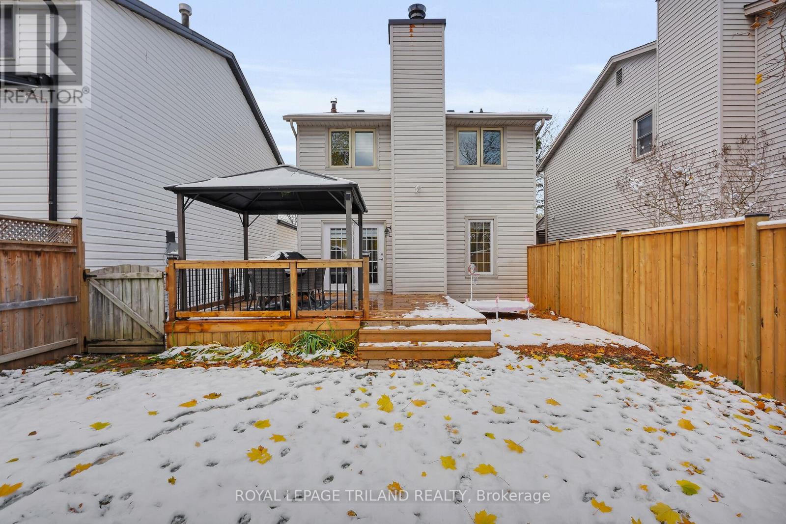 68 Four Oaks Crescent, London South, Ontario N6J 4B7 - Photo 33 - X12532082