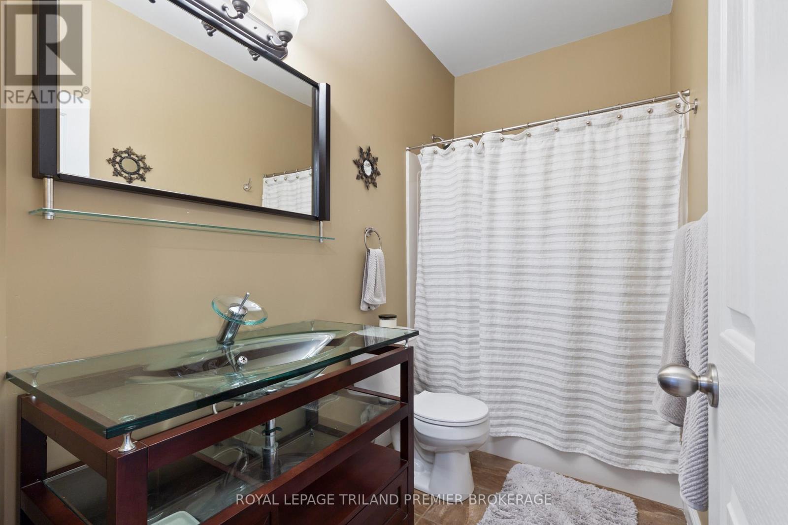 576 Garibaldi Avenue, London North, Ontario  N5X 4K2 - Photo 17 - X12532088