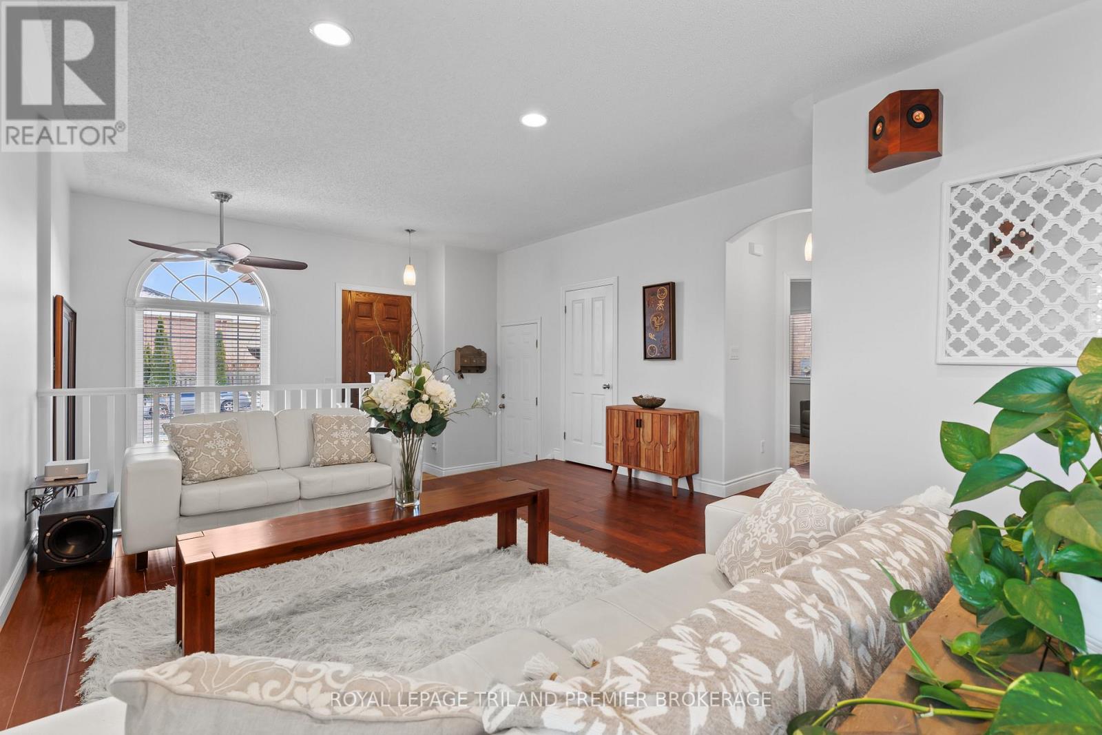 576 Garibaldi Avenue, London North, Ontario  N5X 4K2 - Photo 5 - X12532088