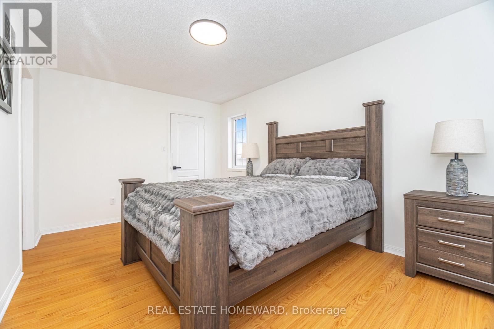 10 - 568 Tugwell Place, Newmarket, Ontario  L3Y 8S5 - Photo 20 - N12531840