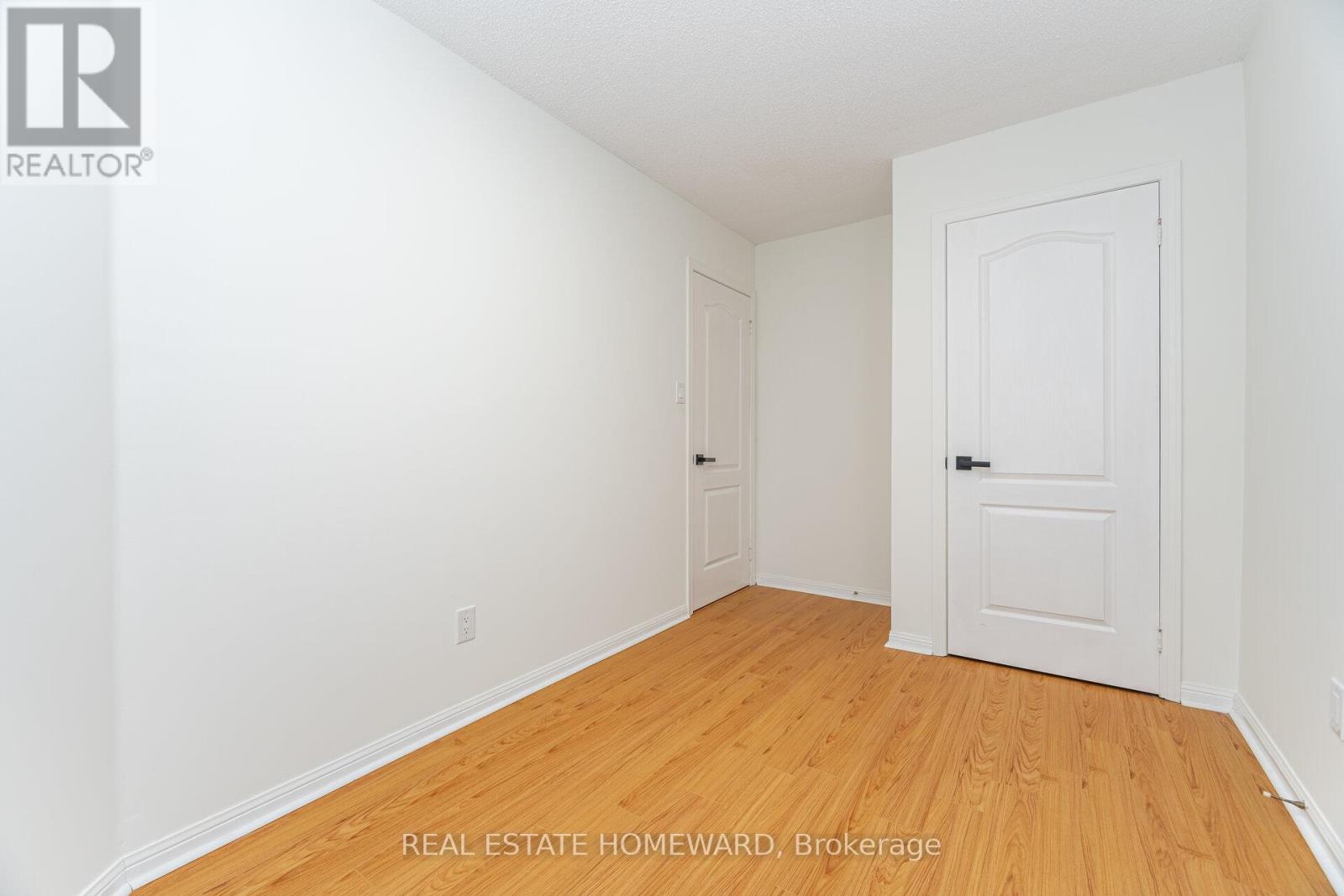 10 - 568 Tugwell Place, Newmarket, Ontario  L3Y 8S5 - Photo 23 - N12531840