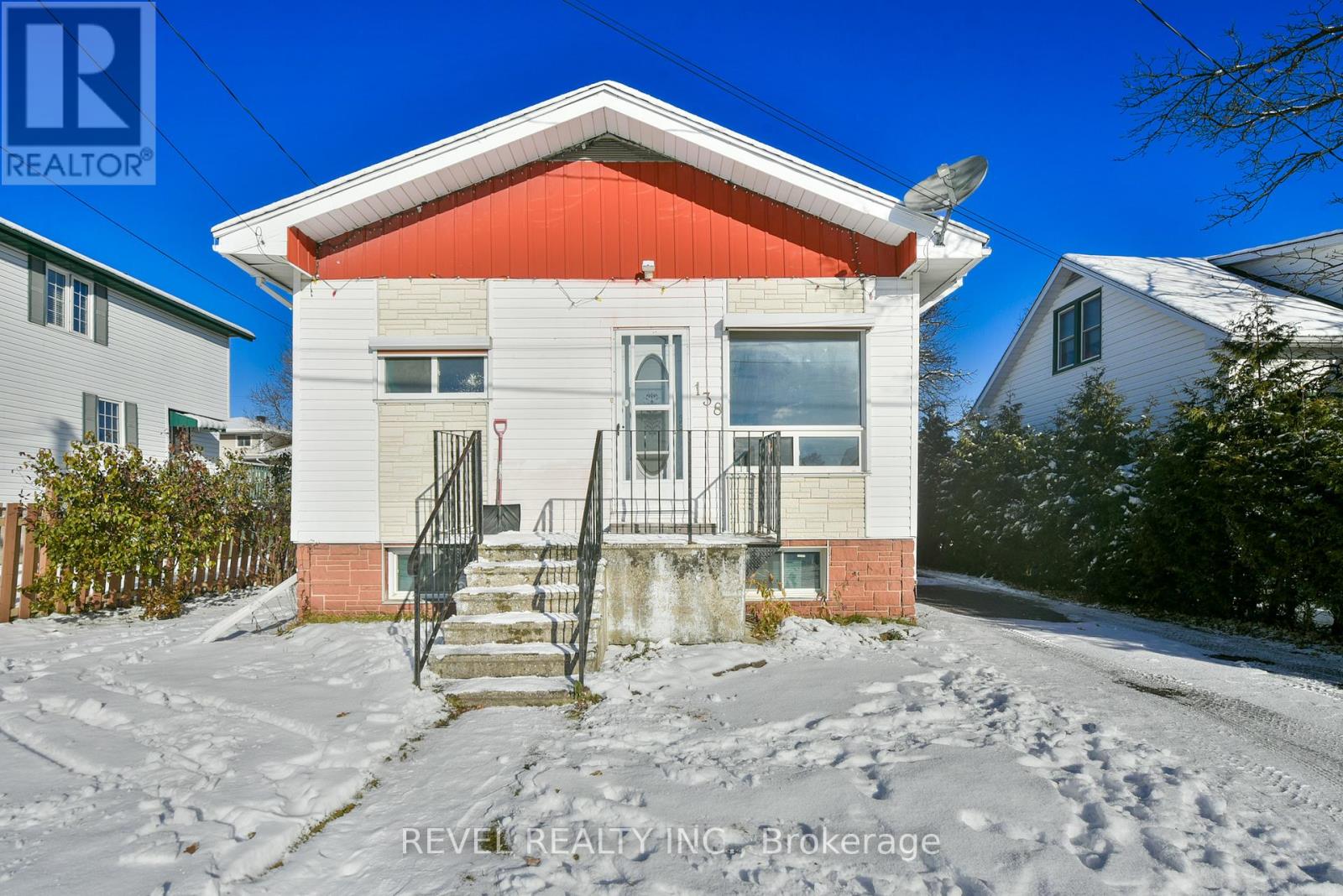 138 BLOOR AVENUE, Timmins, Ontario