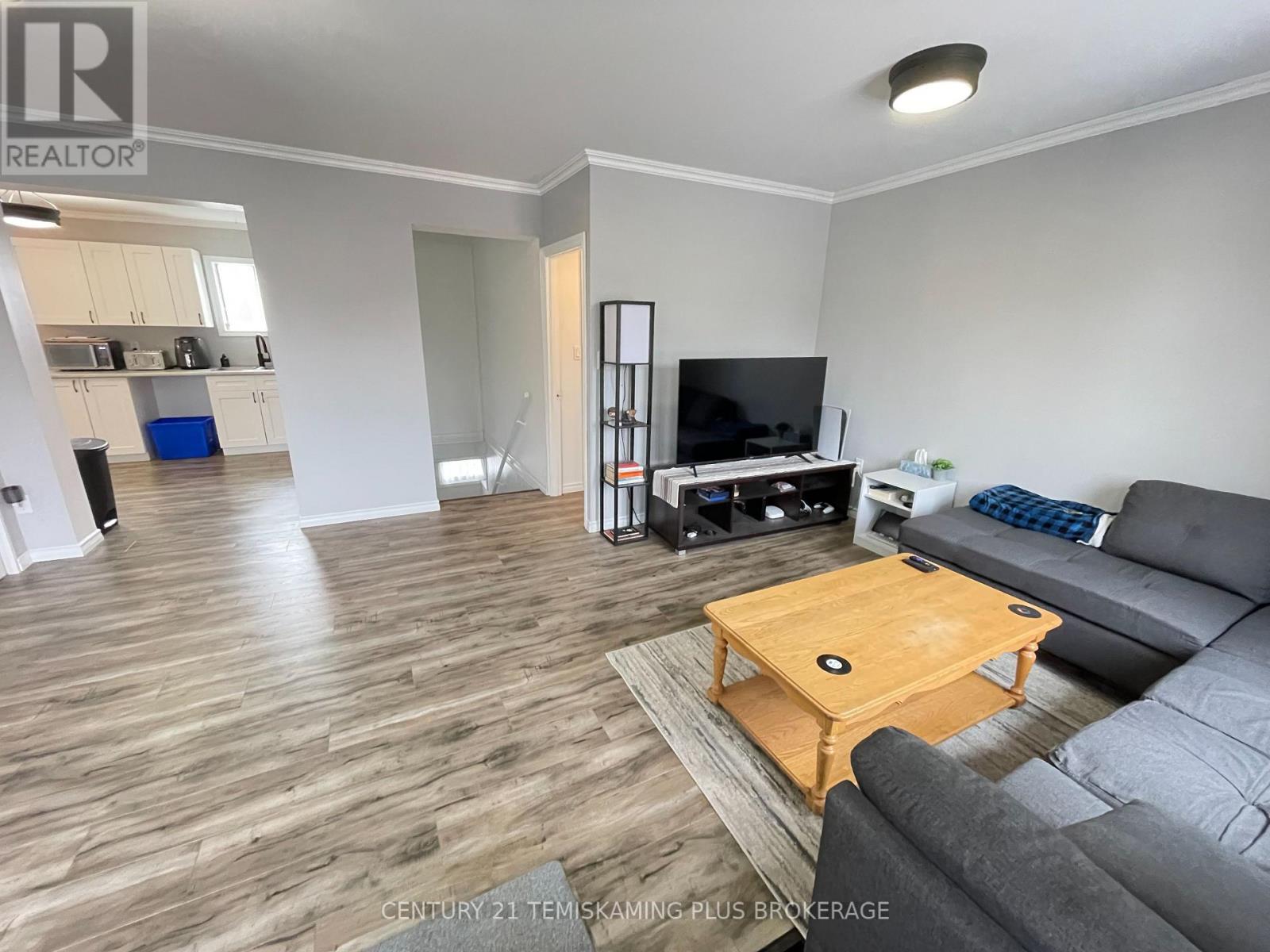 125 Rorke Avenue, Temiskaming Shores, Ontario  P0J 1K0 - Photo 10 - T12532214