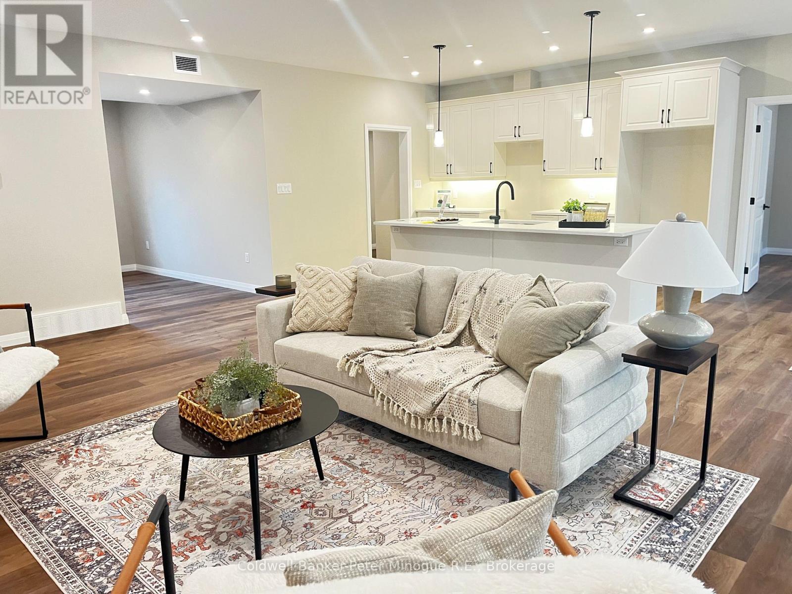 26 Masson Lane W, Callander, Ontario  P0H 1H0 - Photo 4 - X12503262