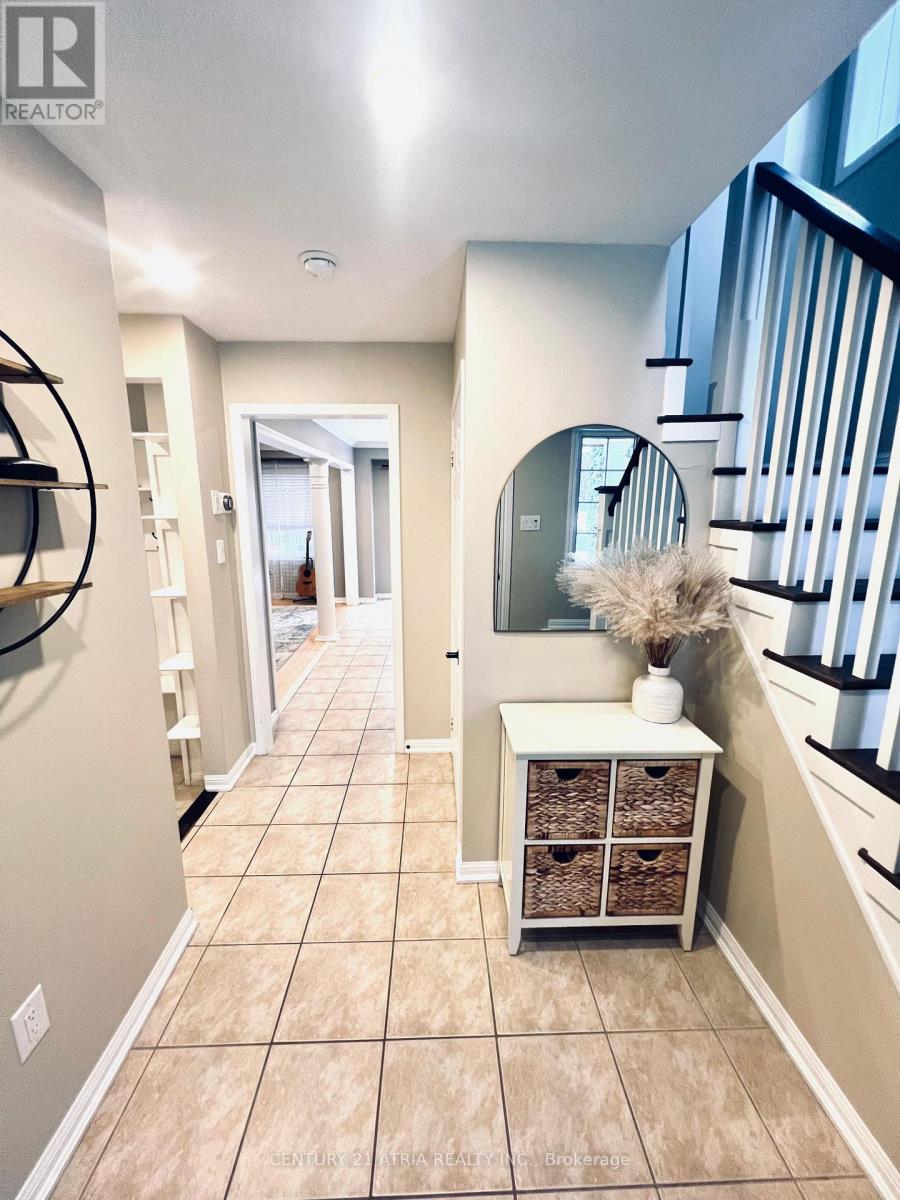 19 Bird Street, Barrie, Ontario  L4N 0X4 - Photo 6 - S12531862