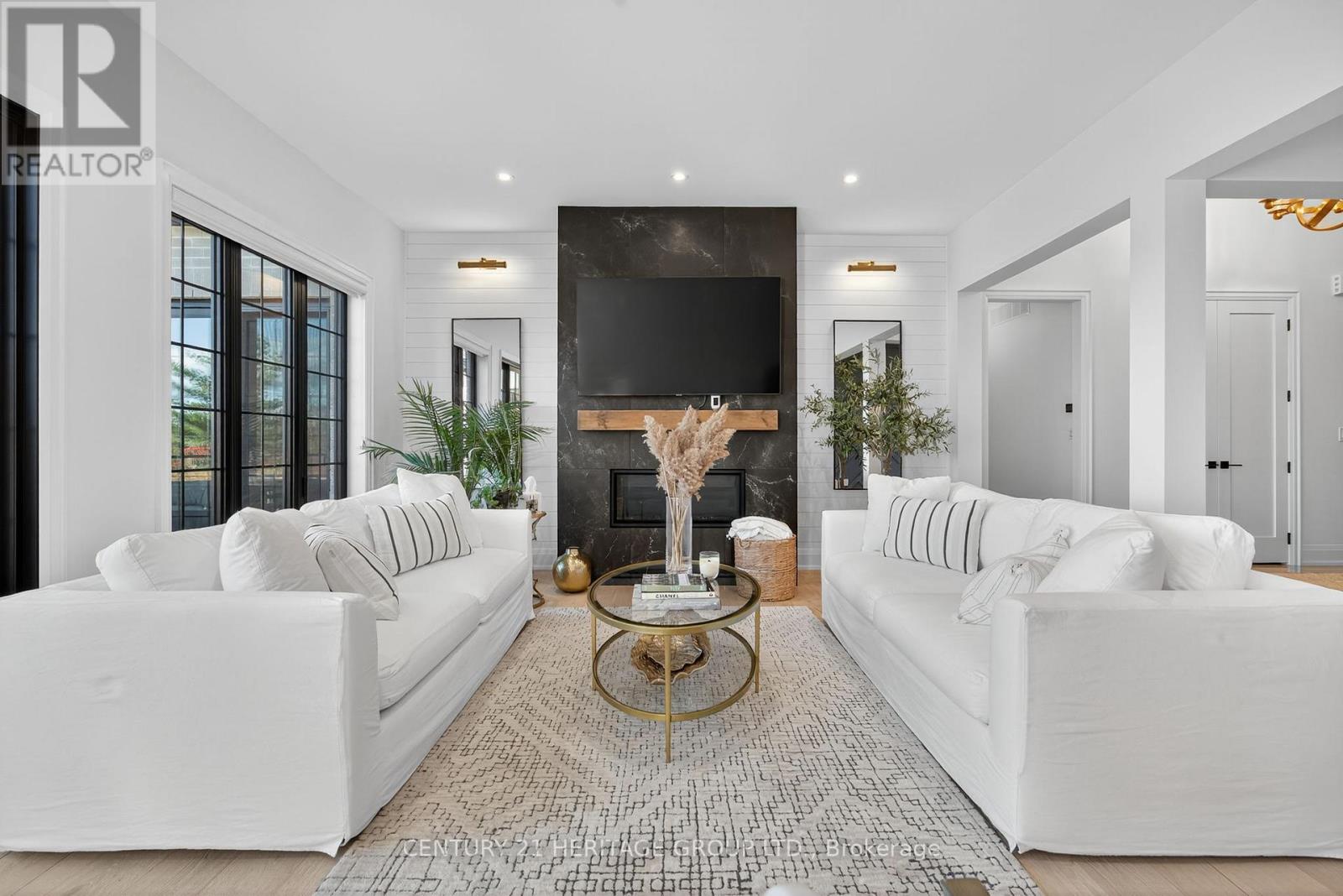 7 Caldwell Drive, Oro-Medonte, Ontario  L0L 2L0 - Photo 18 - S12531948