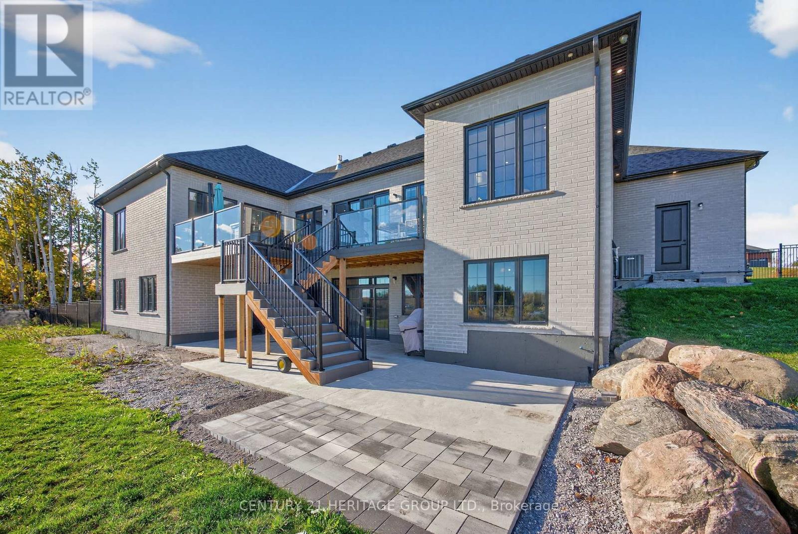 7 Caldwell Drive, Oro-Medonte, Ontario  L0L 2L0 - Photo 39 - S12531948