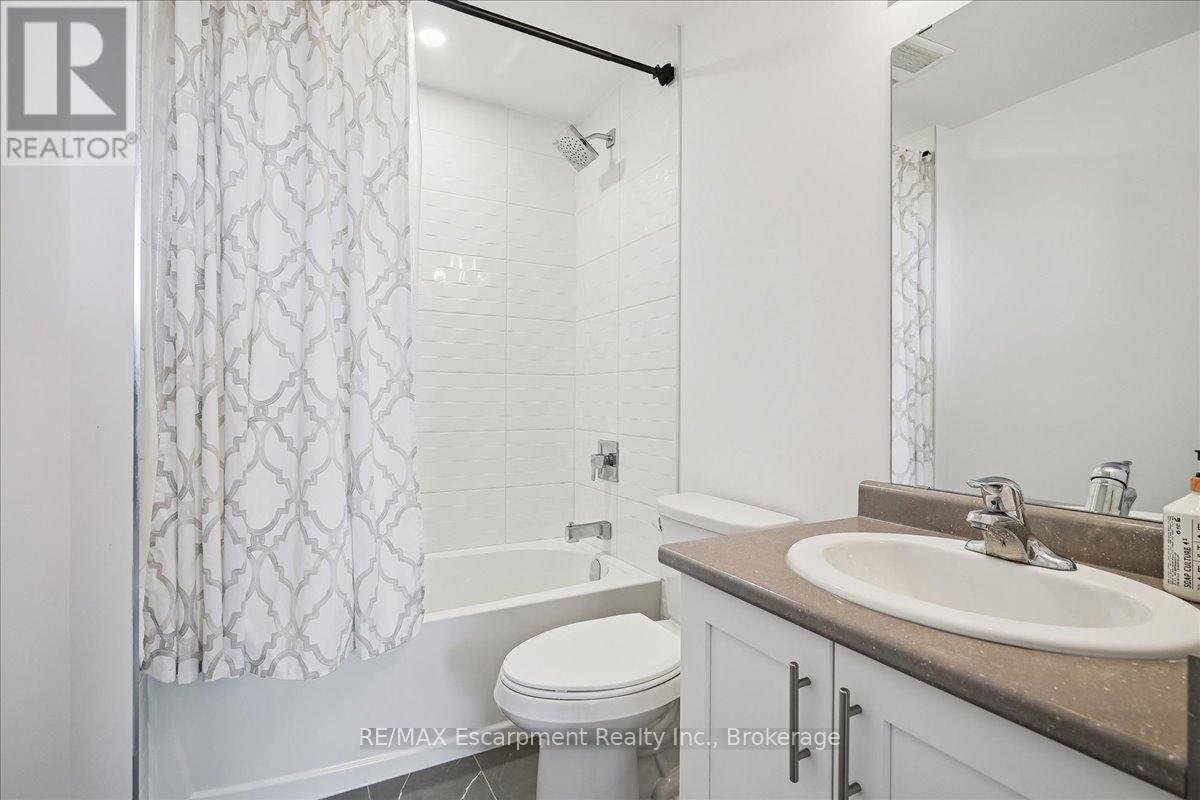 1101 - 450 Dundas Street E, Hamilton, Ontario  L8B 1Z2 - Photo 18 - X12531958