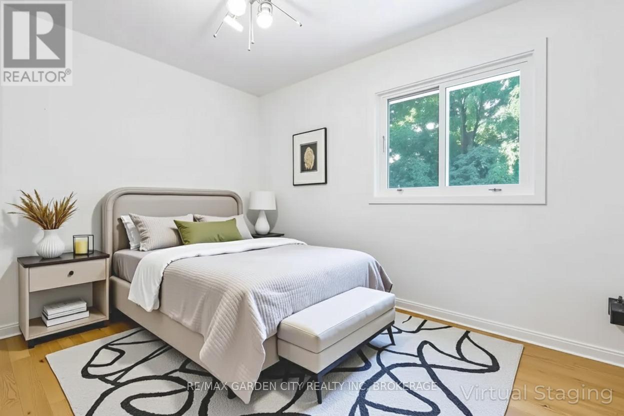 48 Morgan Drive, Haldimand, Ontario  N3W 1H7 - Photo 19 - X12532114