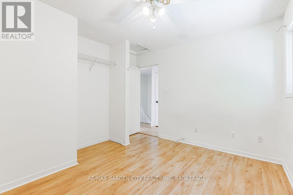 48 Morgan Drive, Haldimand, Ontario  N3W 1H7 - Photo 20 - X12532114