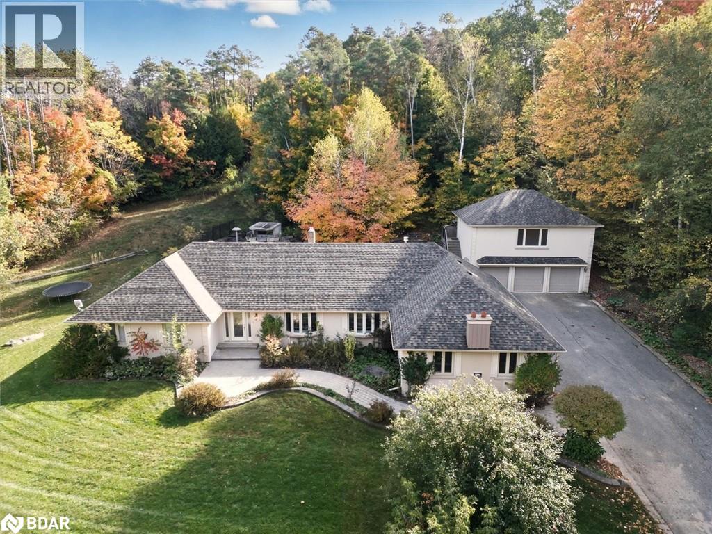 40 Algonquin Forest Drive, Holland Landing, Ontario  L9N 0C6 - Photo 2 - 40787269