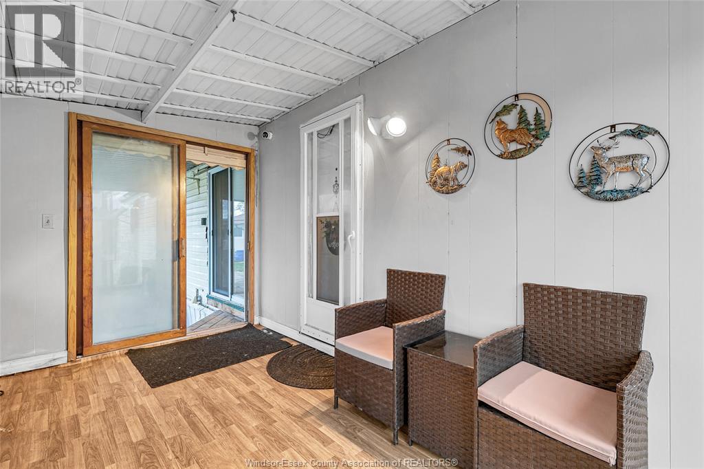 368 Regent, Essex, Ontario  N8M 2Z2 - Photo 4 - 25028533