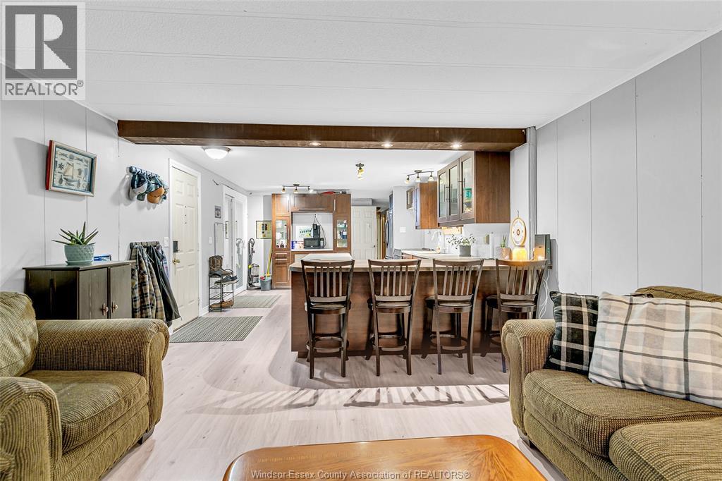 368 Regent, Essex, Ontario  N8M 2Z2 - Photo 7 - 25028533