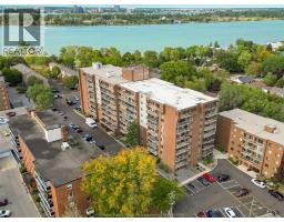 3936 WYANDOTTE East Unit# 906, Windsor, Ontario