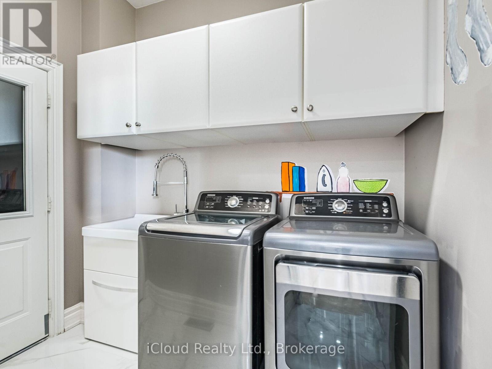 15 Sea Lion Road, Brampton, Ontario  L6V 4P8 - Photo 10 - W12531864