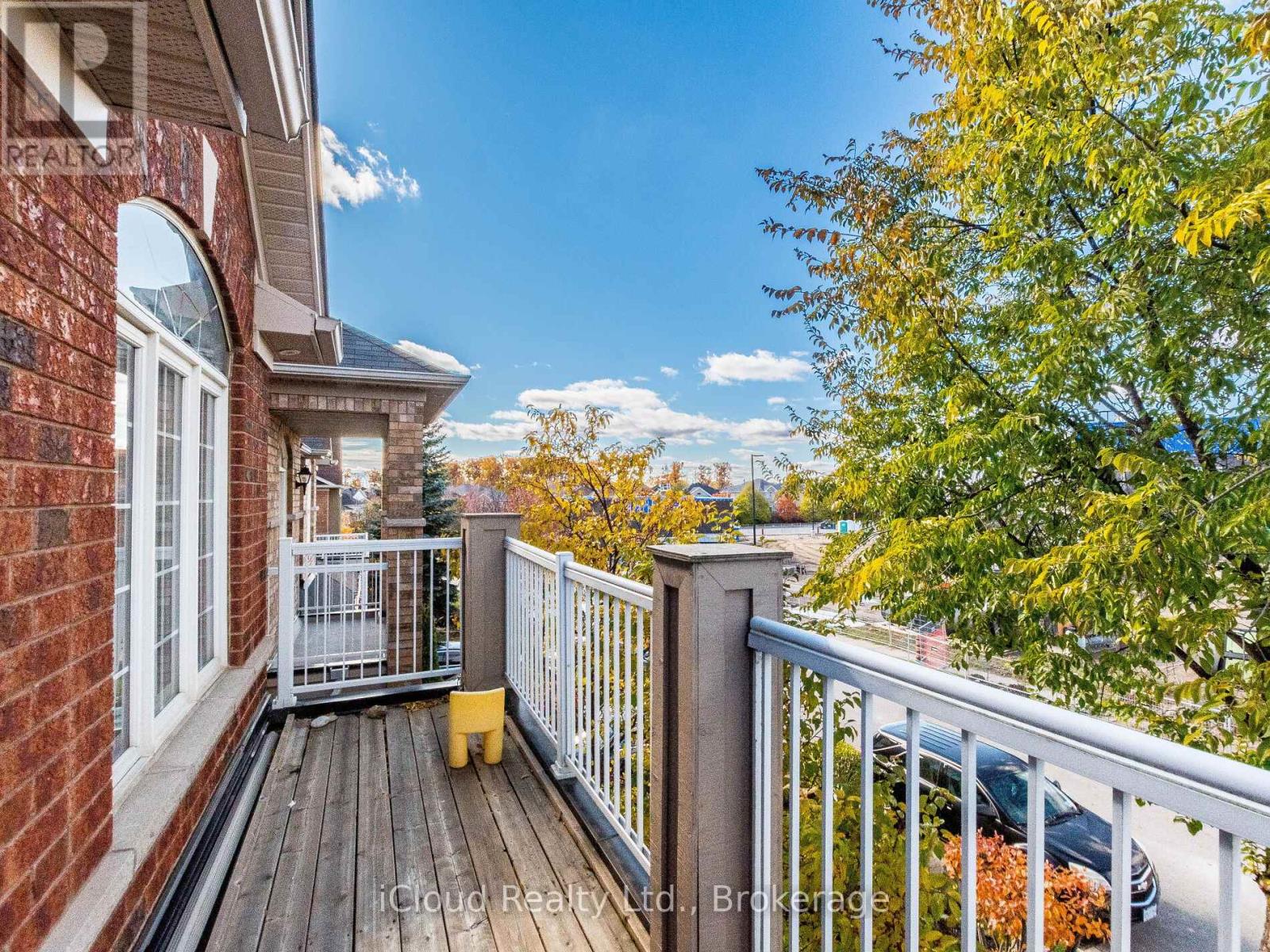 15 Sea Lion Road, Brampton, Ontario  L6V 4P8 - Photo 19 - W12531864