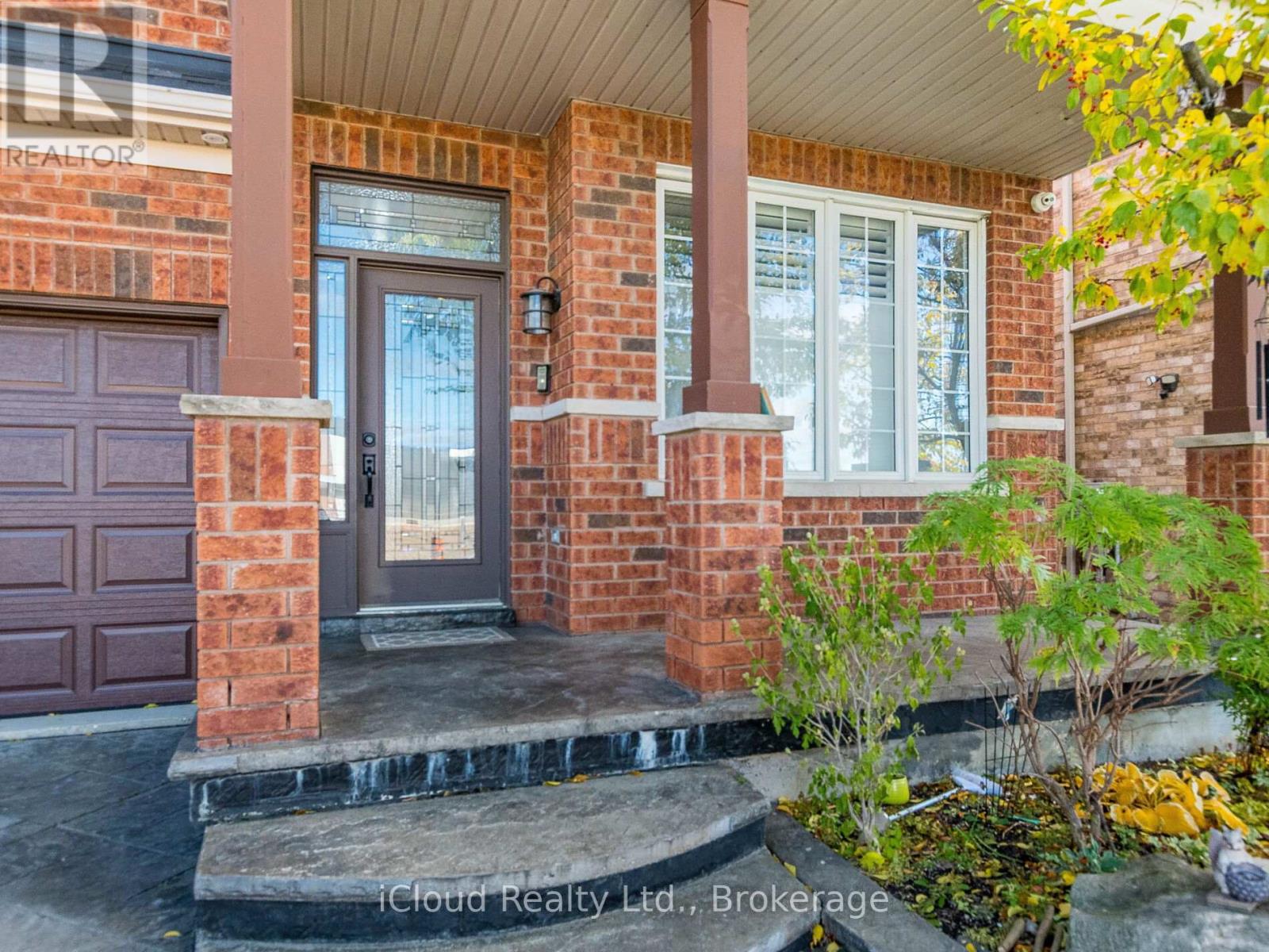 15 Sea Lion Road, Brampton, Ontario  L6V 4P8 - Photo 3 - W12531864