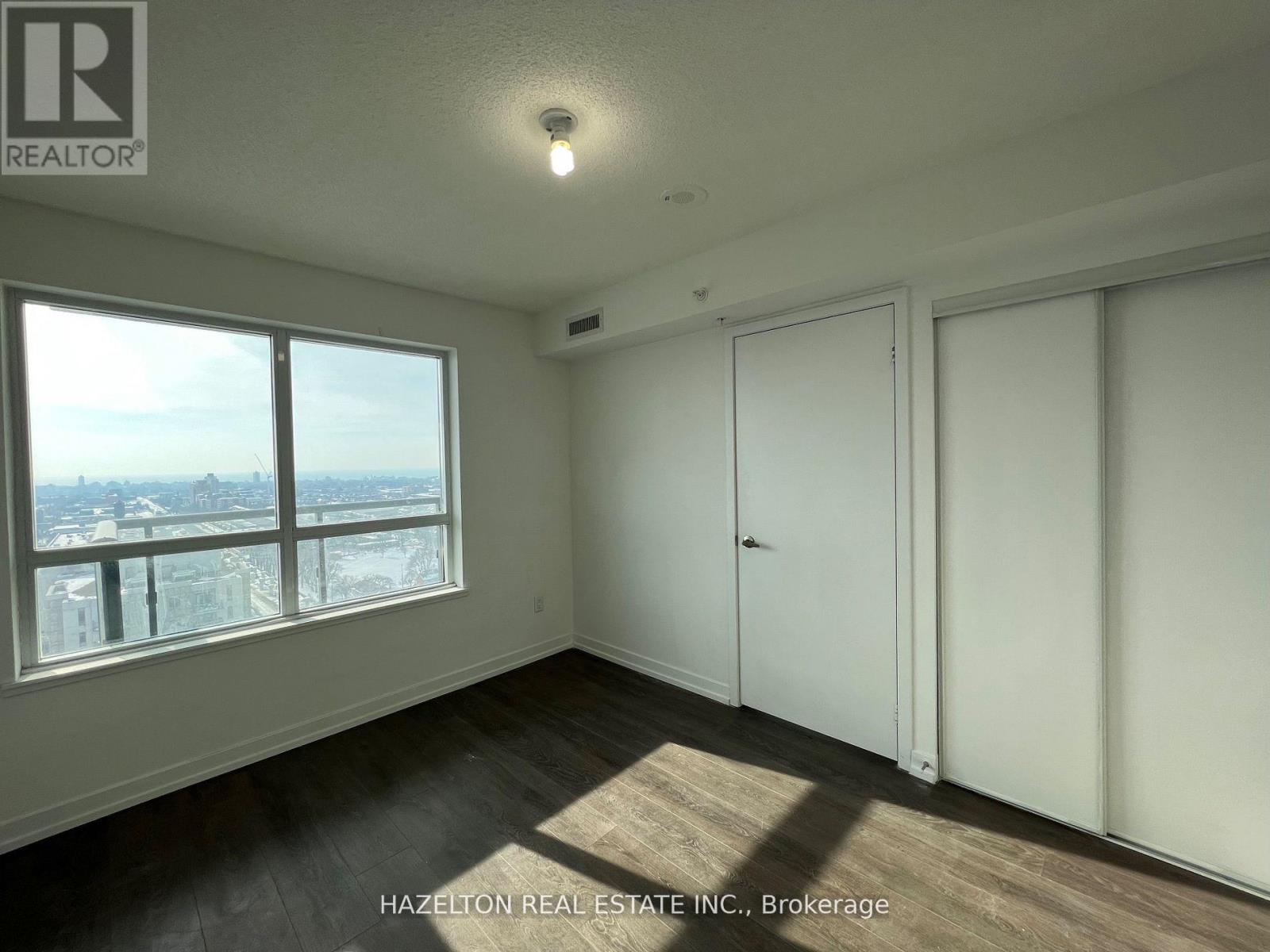 2203 - 1420 Dupont Street, Toronto, Ontario  M6H 0C2 - Photo 10 - W12531872