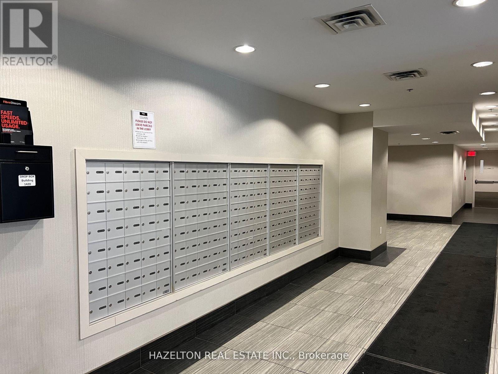 2203 - 1420 Dupont Street, Toronto, Ontario  M6H 0C2 - Photo 3 - W12531872